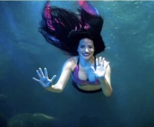 mermaid Yama, meet a mermaid