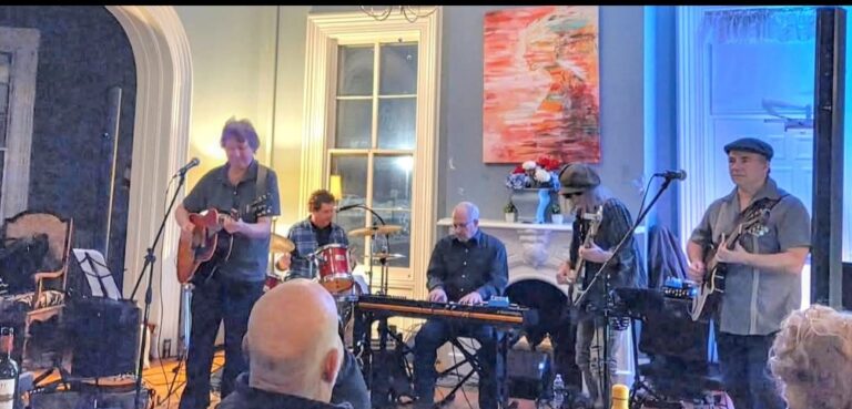 Acoustic Magic at Reckless Steamy Nights with The Mancini Brothers